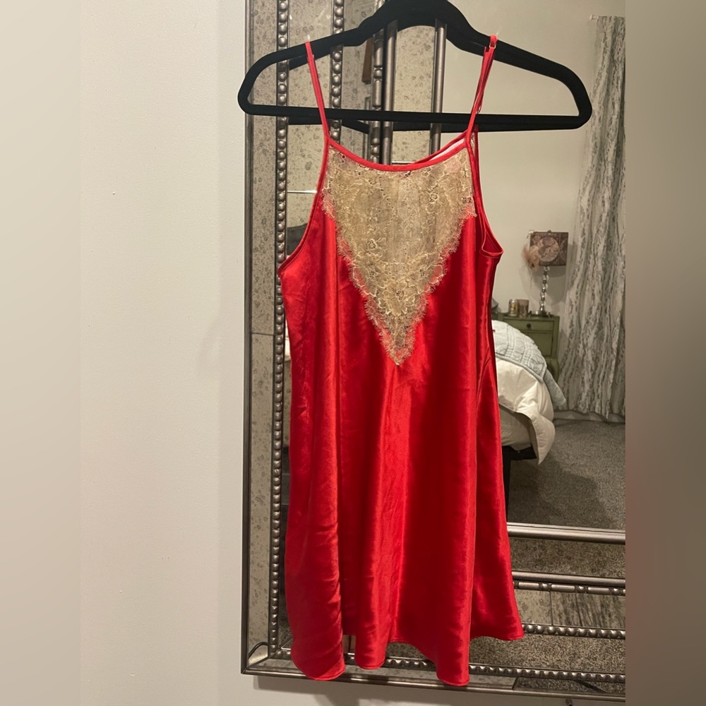 Victoria Secret nightgown